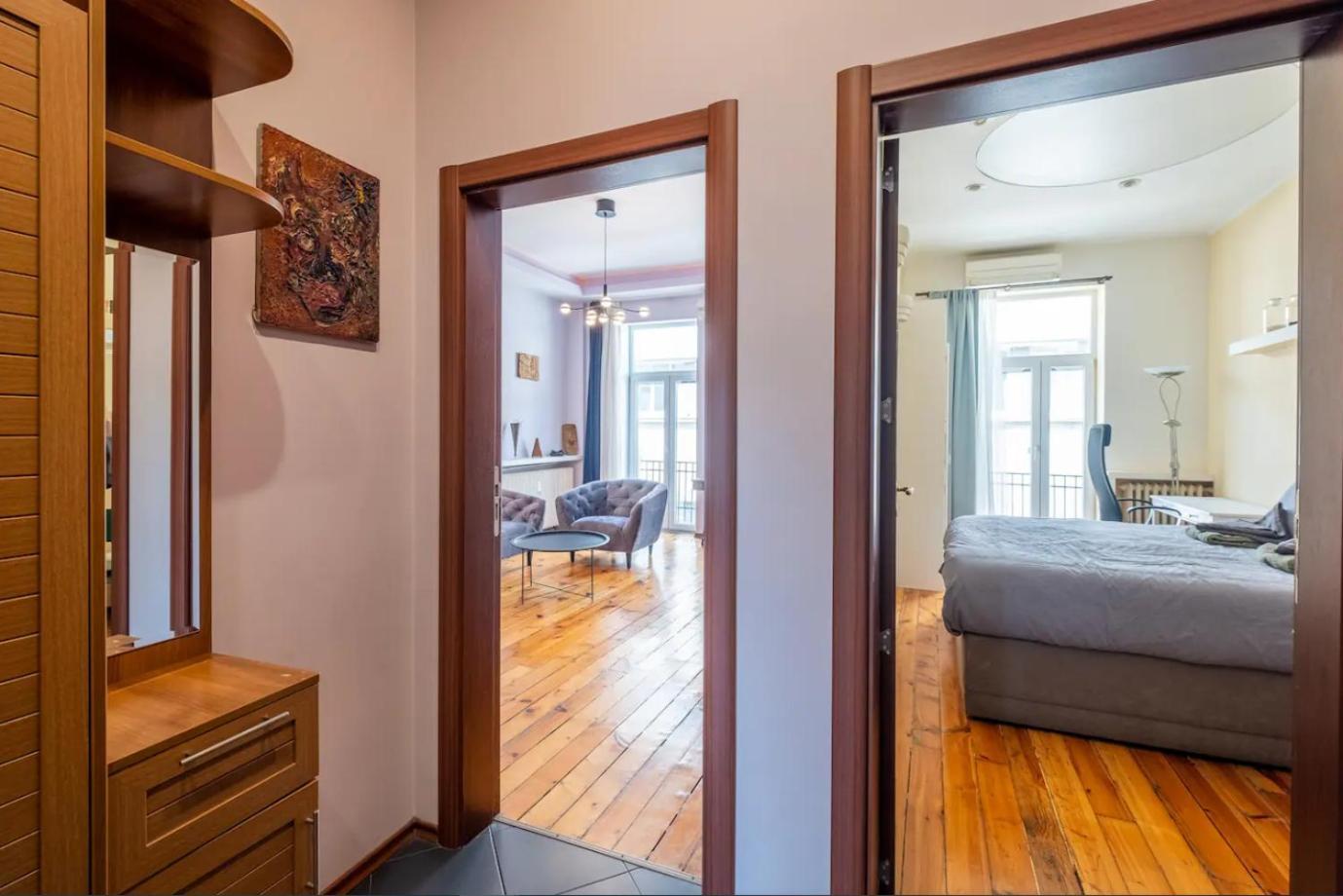 Charming 2Bdr Apartment In Historic Center With Parking Sófia Exterior foto